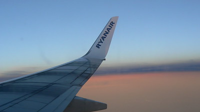 Ryanair plane wing
