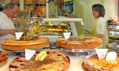 The scene at Legendre. Yummy.