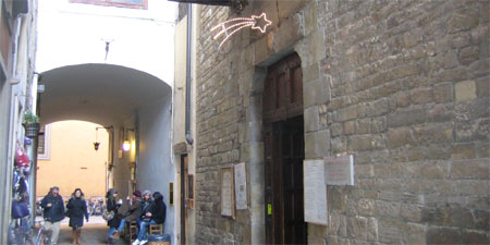 Outside the Santa Margherita dei Cerchi.