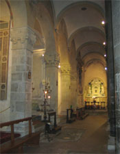 Inside the Chiesa di Santi Apostoli. 