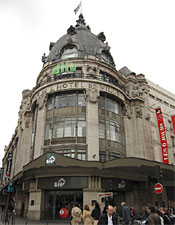 The Bazzar de l’Hôtel de Ville department store.