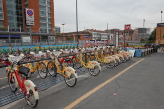 BikeMi shared bike station