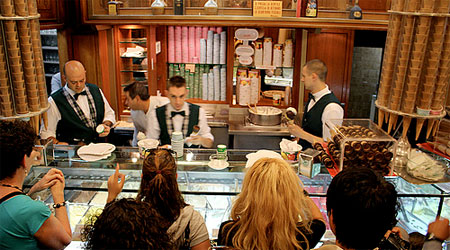 Rome's Giolitti Gelato
