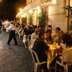 Dining in Trastevere