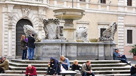 Piazza di Santa Maria in Trastevere