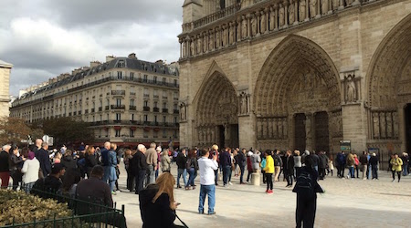 Notre Dame Crowds