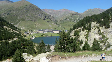 Nuria Valley