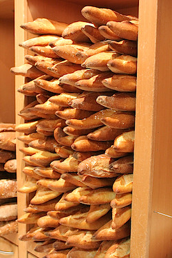 Go for a "tradition"! Baguettes at La Grande Epicerie in Le Bon Marché. Photo: kanuck
