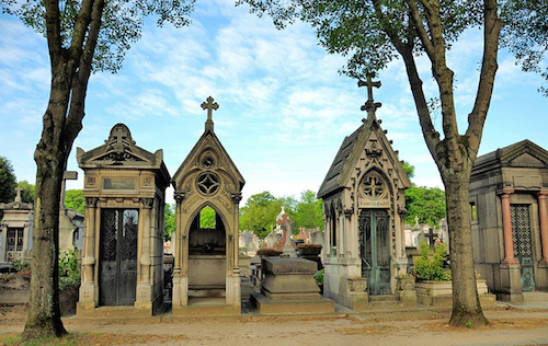 Spend a free afternoon visiting the final resting place of everyday Parisians. Photo: Faungg