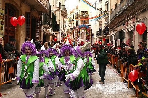Carnival in Sitges is a festive and colorful event. Photo Joan. G.