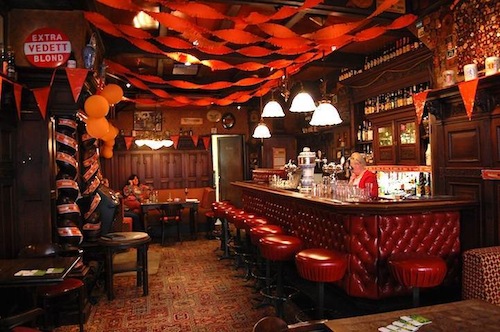 Meet new friends at the old-fashioned bar at The Old Nickel Hotel. Photo: EuroCheapo