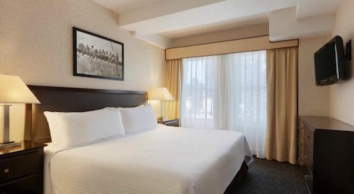 A renovated room at the Edison Hotel puts you just steps from your Broadway show! Photo: Booking.com