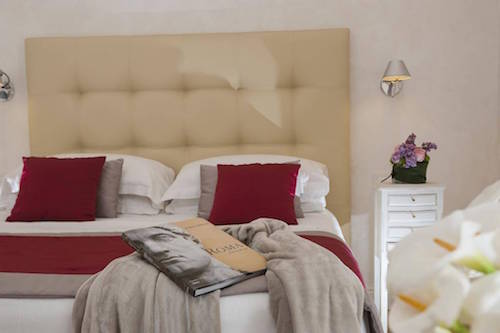 Relax in a modern room for a good price at Hotel Navona.