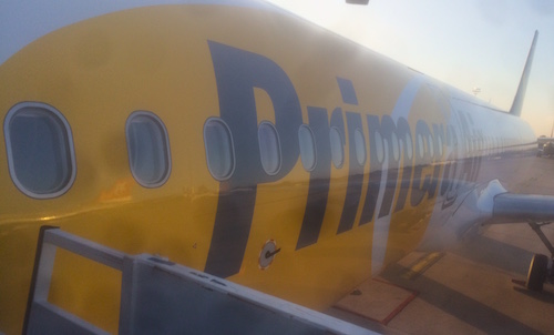 Primera Air airplane