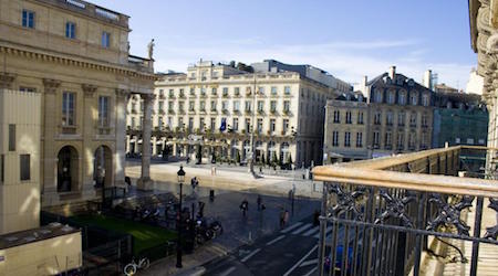 Hotel Opera exterior