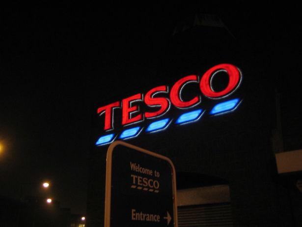 neon sign that reads Tesco