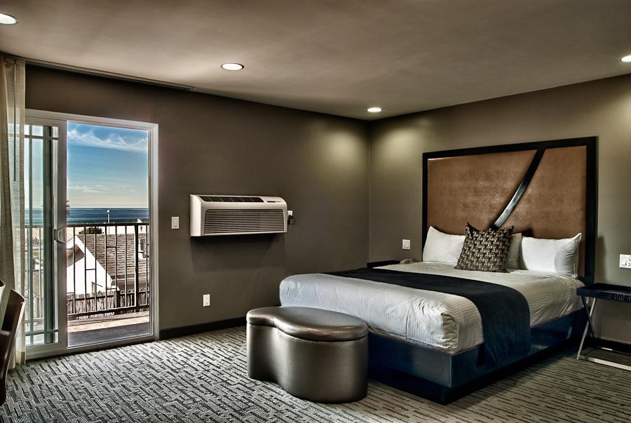 Redondo Beach hotel room with door open to balcony facing the ocean