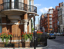 Choosing the Right Neighborhood - London, United Kingdom