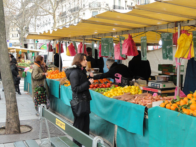 Outdoor Market Paris
