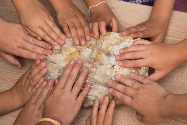 Barlangok Hónapja 2026